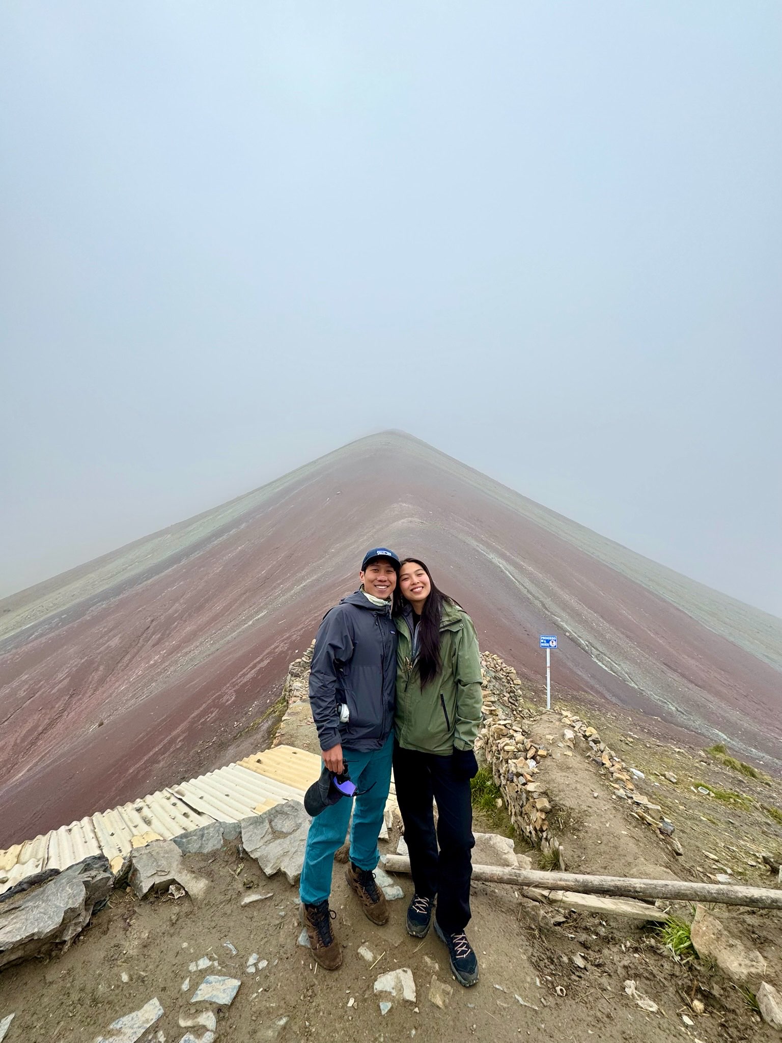 En la cima neblinosa